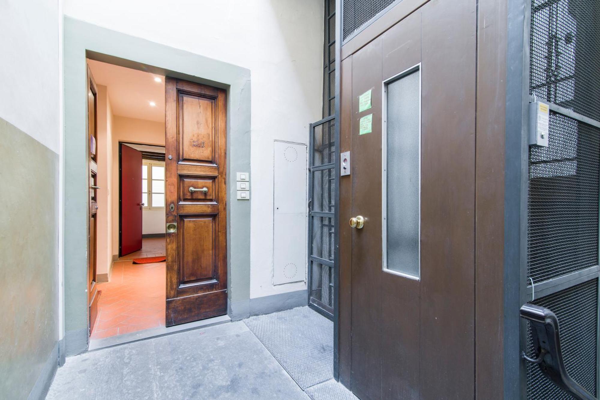 Della Scala Modern Apartment Florencia Exterior foto